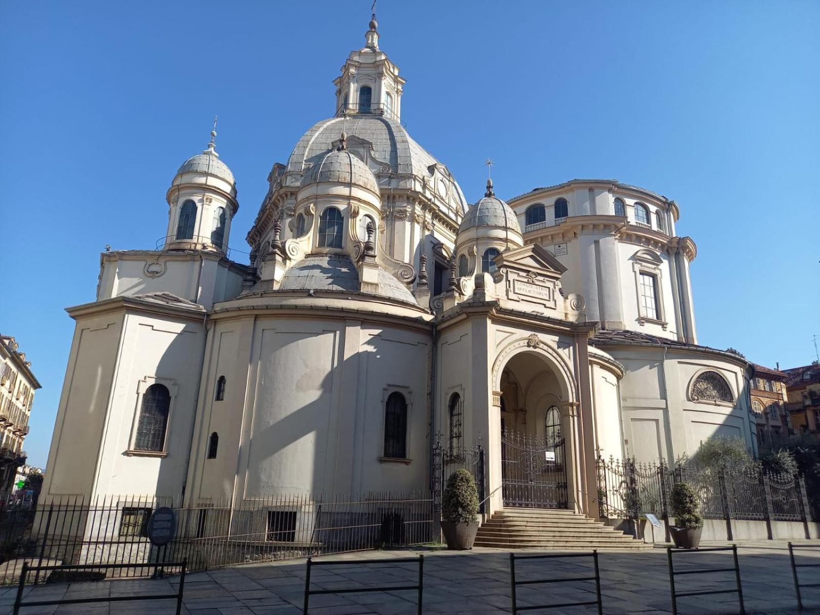 Centralissimo Nel Cuore Del Quadrilatero Di Torino Luaran gambar
