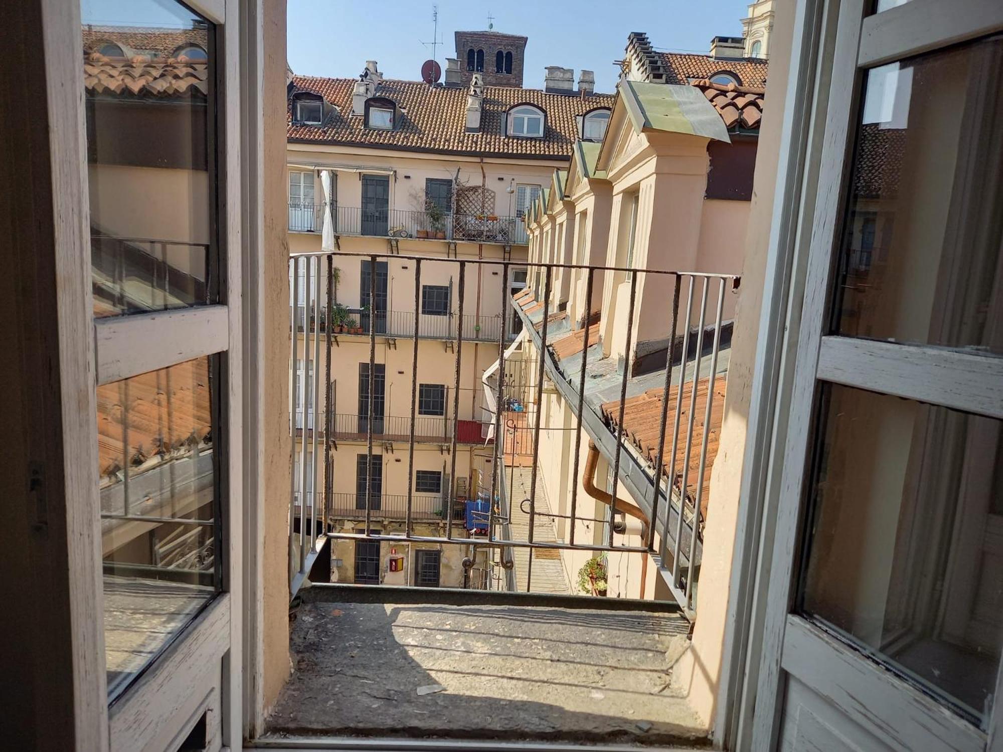 Centralissimo Nel Cuore Del Quadrilatero Di Torino Luaran gambar